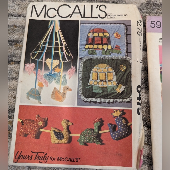 VINTAGE McCalls and Simplicity pattern lot of 4 baby quilts and accessories - Picture 3 of 10